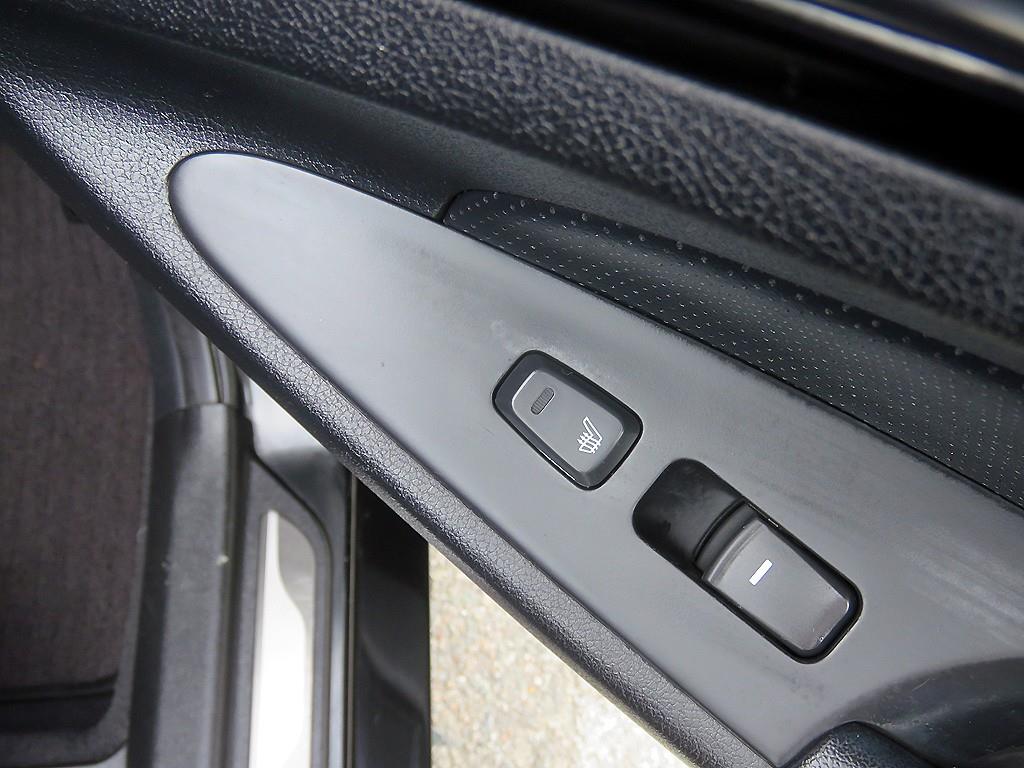 HYUNDAI Sonata - Vista 9