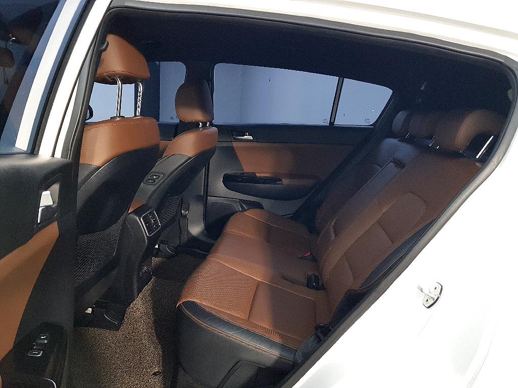 KIA Sportage - Vista 8