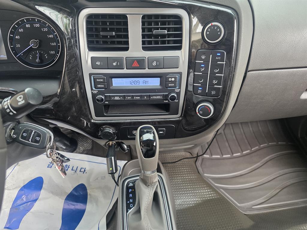 Small Truck Cargo (small) 2022 Blanco - Importación desde Corea - HF Imports Iquique - Foto 13