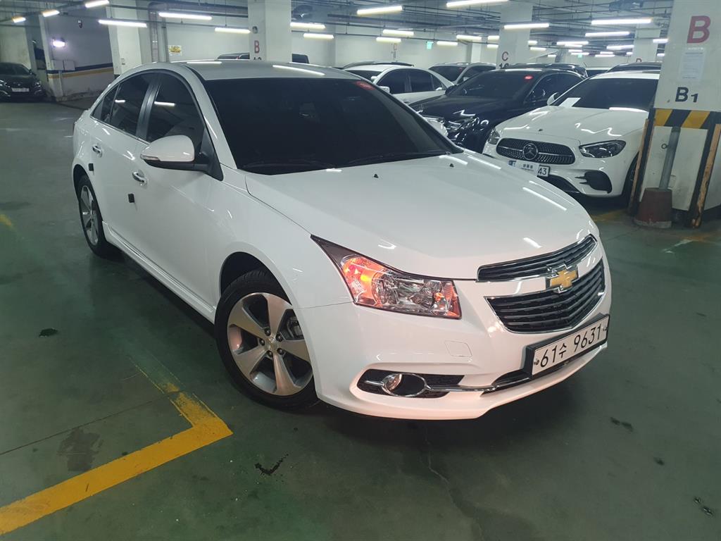 Chevrolet Cruise 2014 Blanco - Importación desde Corea - HF Imports Iquique - Foto 1