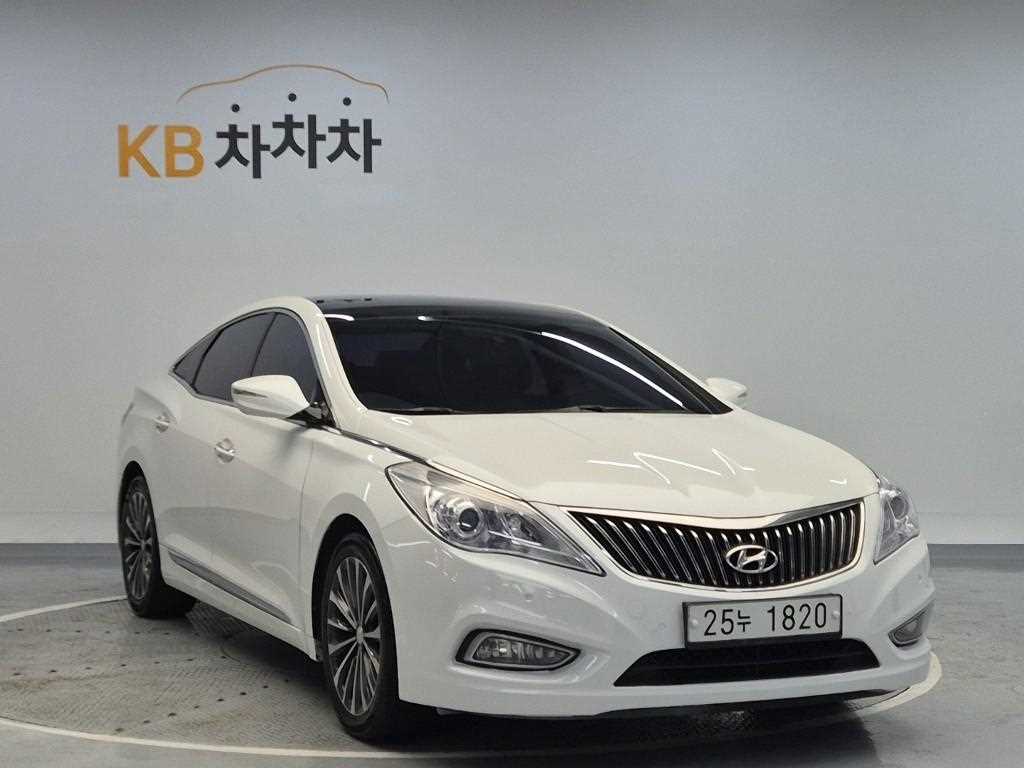 HYUNDAI Grandeur - Vista 4