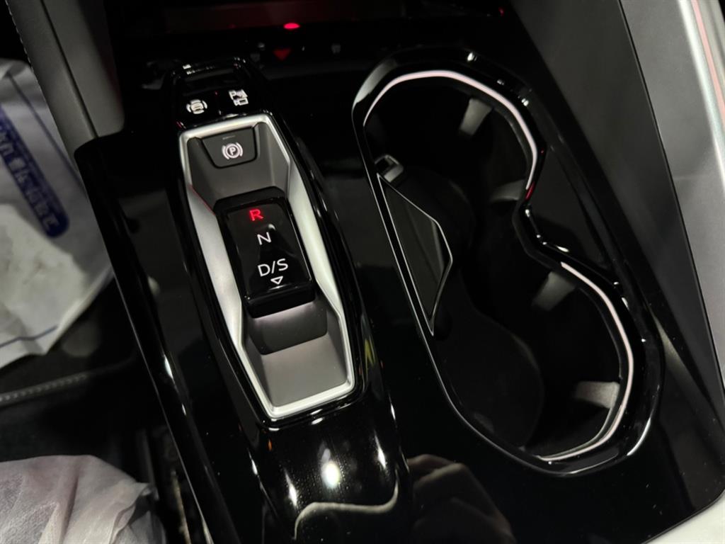 [아우디]Q5 (80A) 45 TFSI 콰트로 S-라인 블랙 에디션 - миниатюра 8