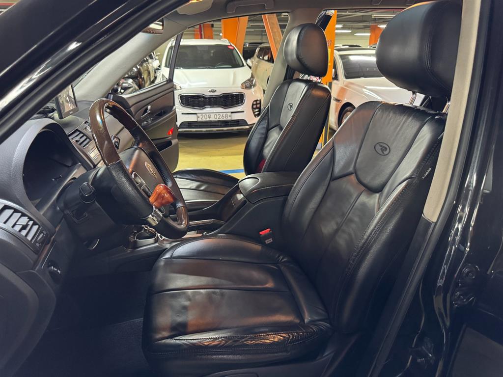 Ssangyong Rexton - Vista 9