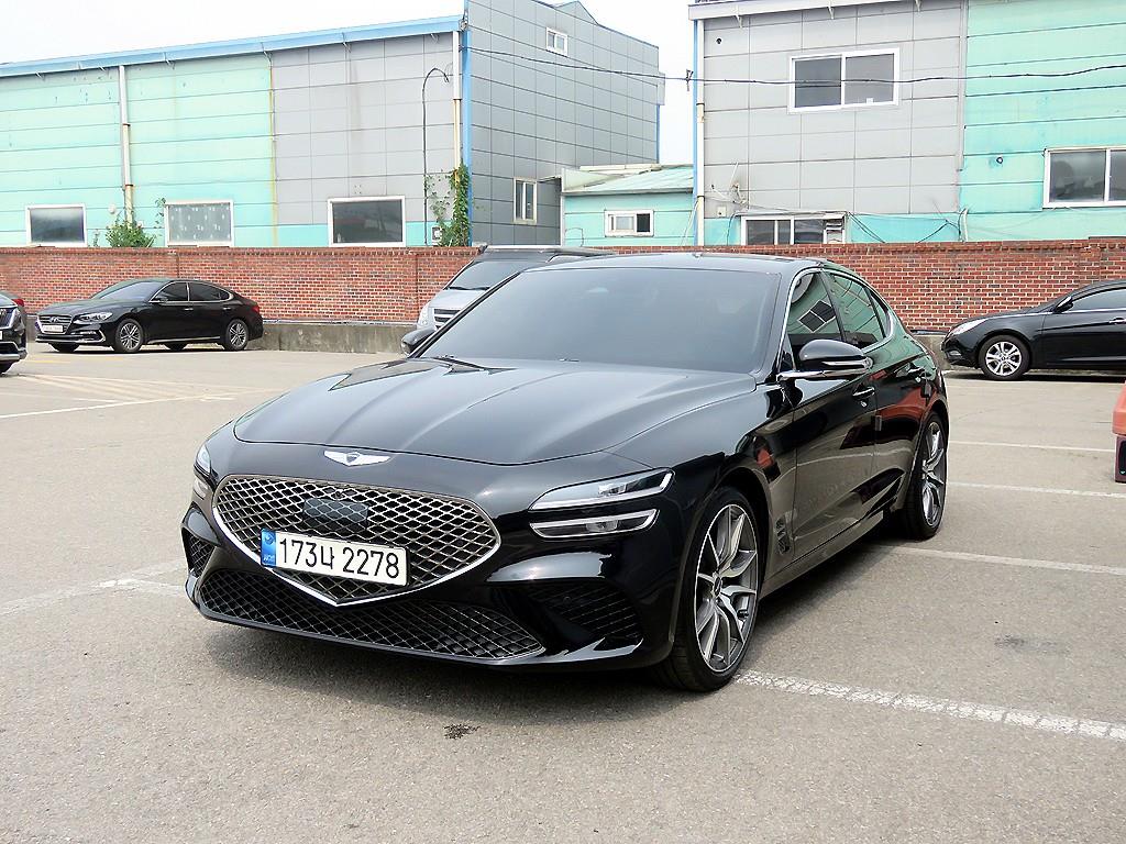 Genesis G70 - Vista 2