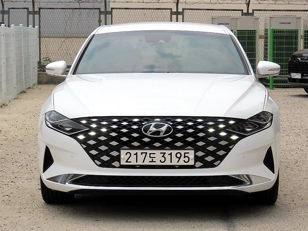 HYUNDAI Grandeur 2022 - Importación desde Corea - HF Imports Iquique - Foto 1