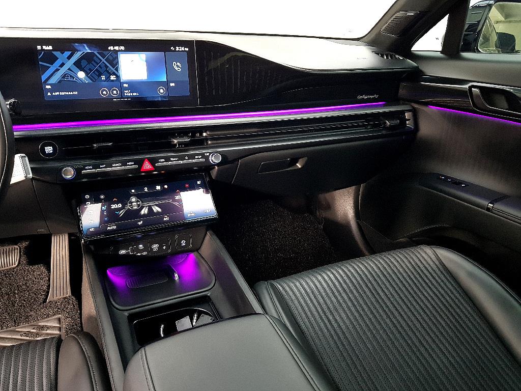 HYUNDAI Grandeur - Vista 10