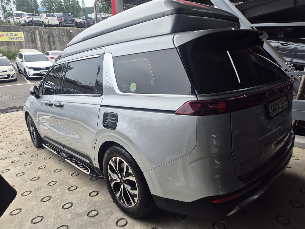 KIA Carnival - Vista 3
