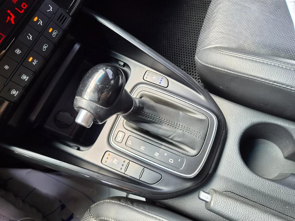 KIA Carens 2014 Blanco - Importación desde Corea - HF Imports Iquique - Foto 13