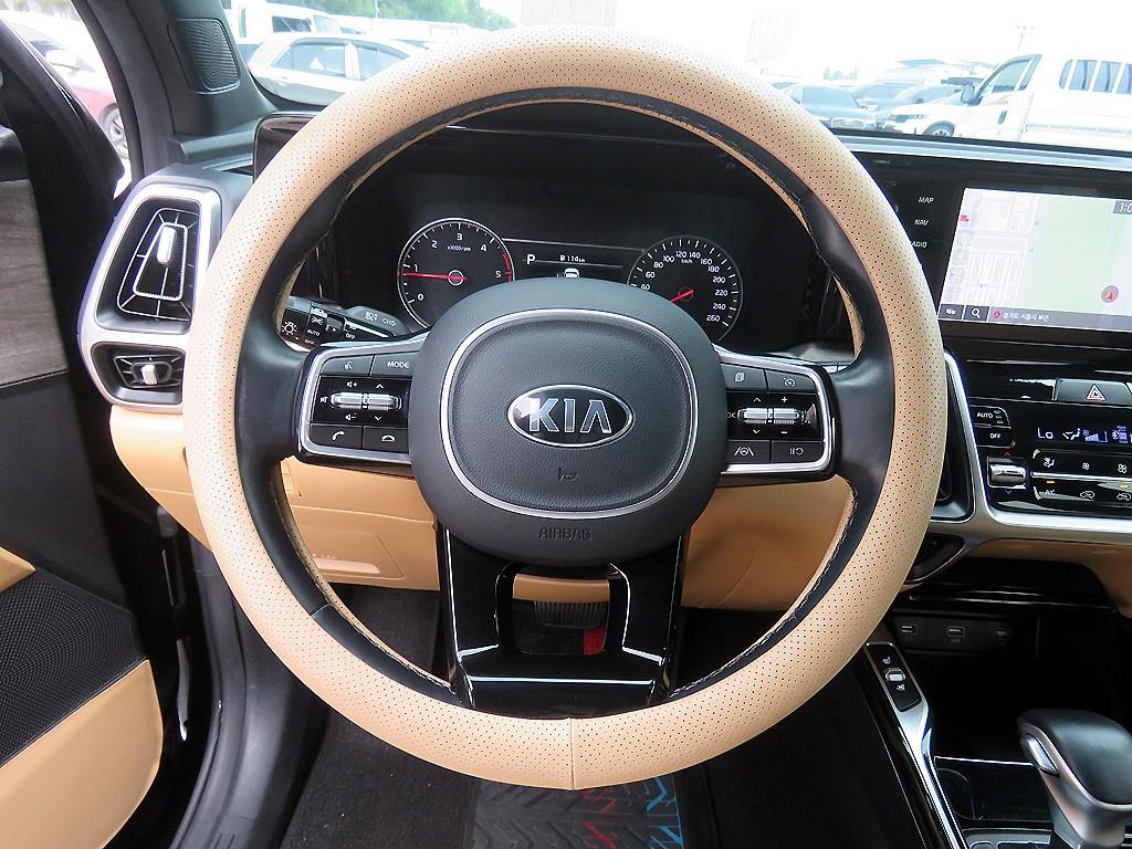 KIA Sorento - Vista 10