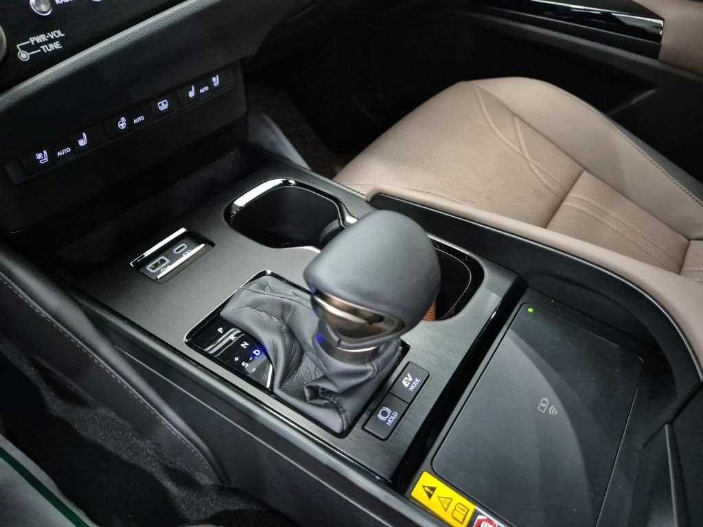 Lexus ES - Vista 8