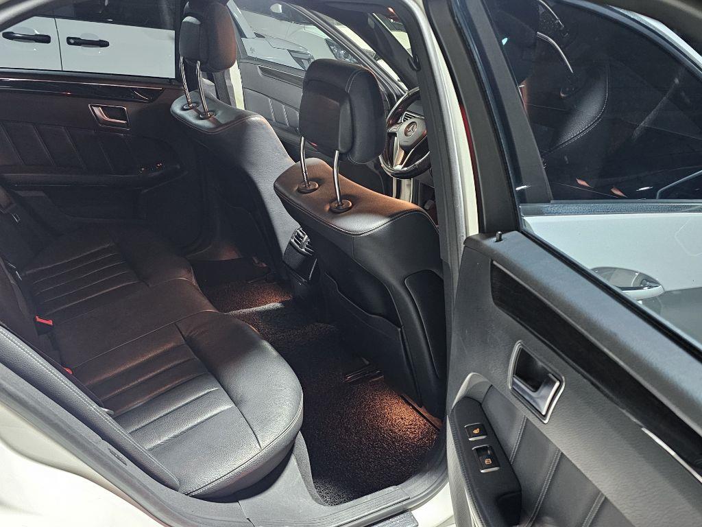 Mercedes Benz E class 2014 Blanco - Importación desde Corea - HF Imports Iquique - Foto 18