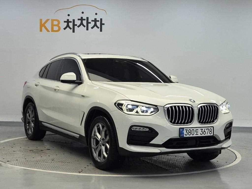 BMW X4 - Vista 4