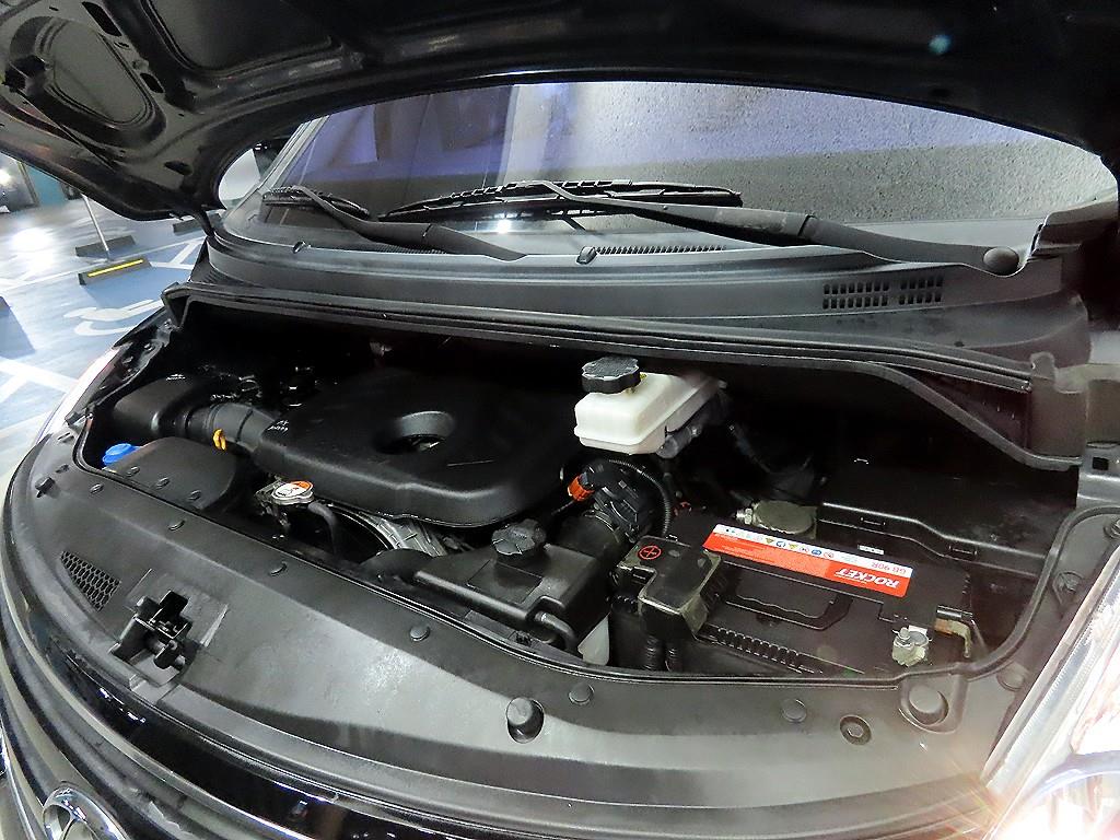 HYUNDAI Starex 2018 Negro - Importación desde Corea - HF Imports Iquique - Foto 19