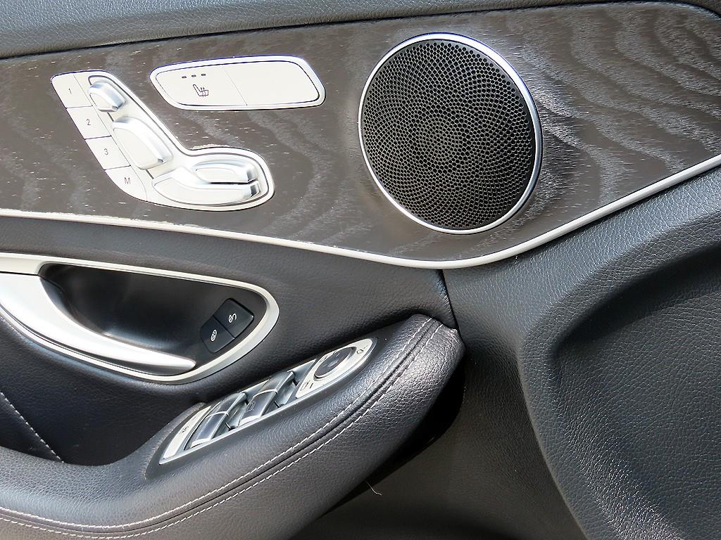 Mercedes Benz C Class - Vista 11