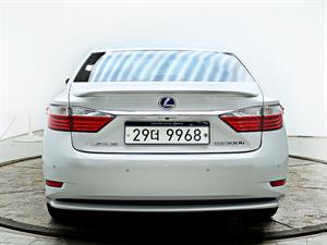 Lexus ES - Vista 6