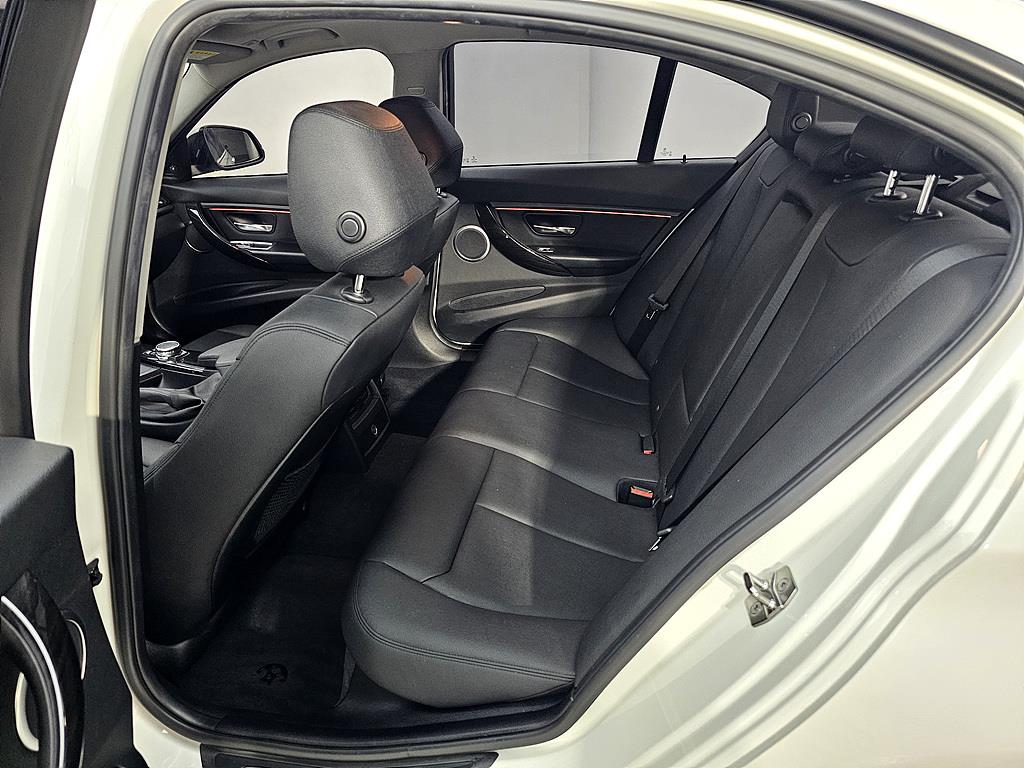BMW 3 series - Vista 9