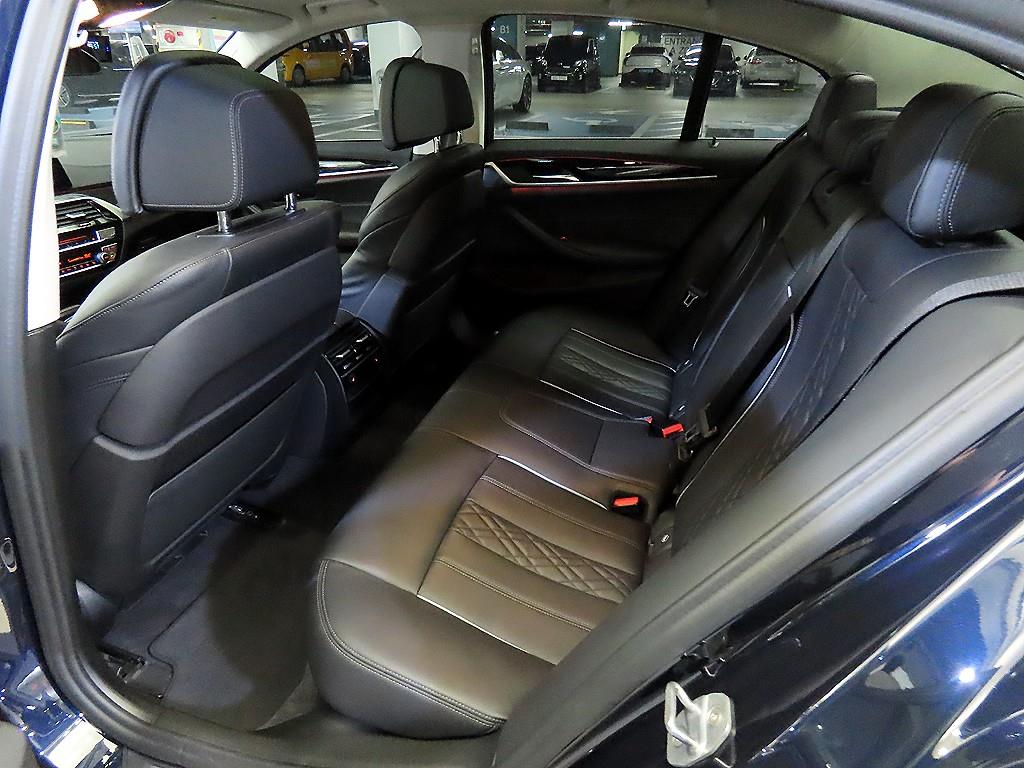 BMW 5 Series - Vista 7