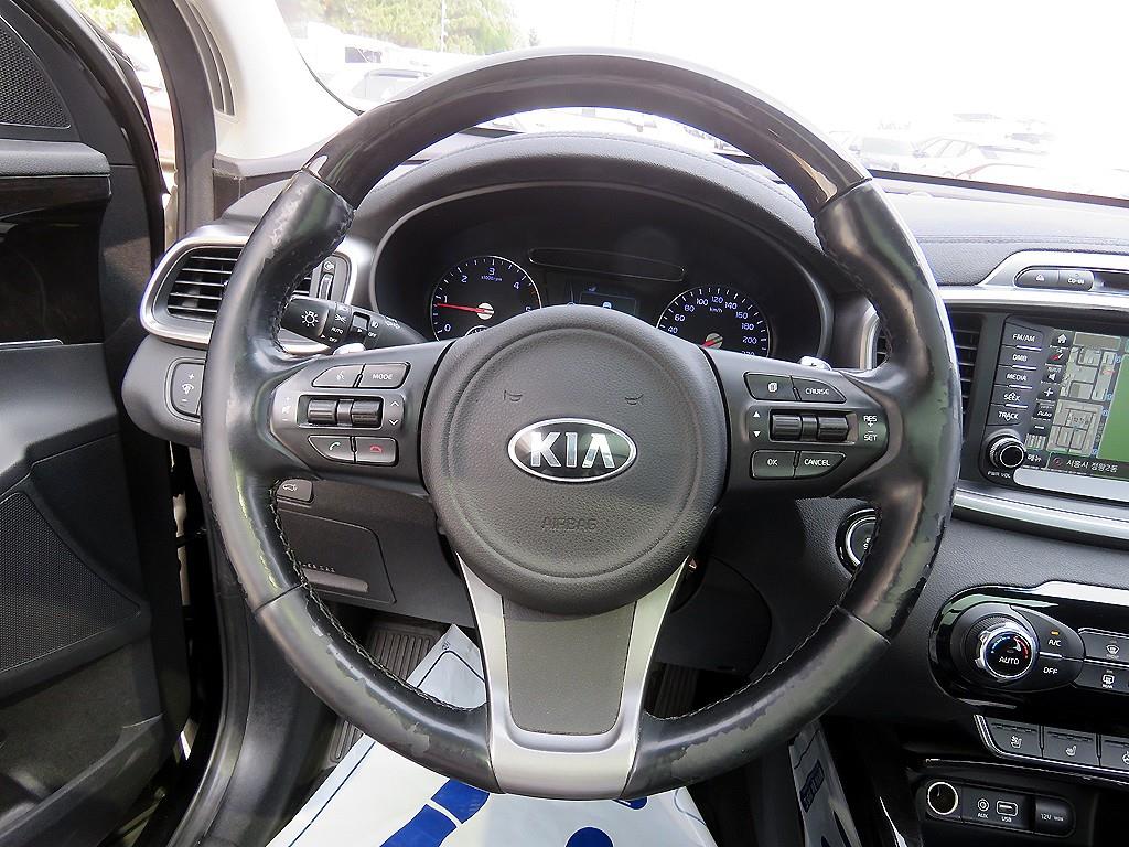 KIA Sorento - Vista 11