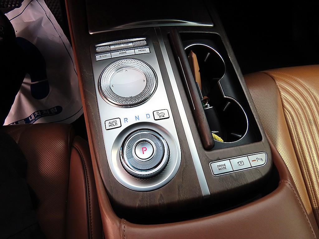 Genesis G80 - Vista 11