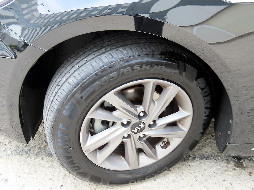 KIA K5 2020 Negro - Importación desde Corea - HF Imports Iquique - Foto 19