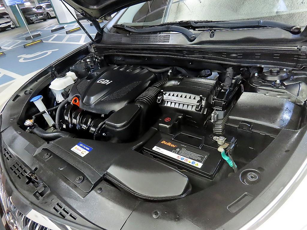 HYUNDAI Grandeur 2013 Negro - Importación desde Corea - HF Imports Iquique - Foto 19