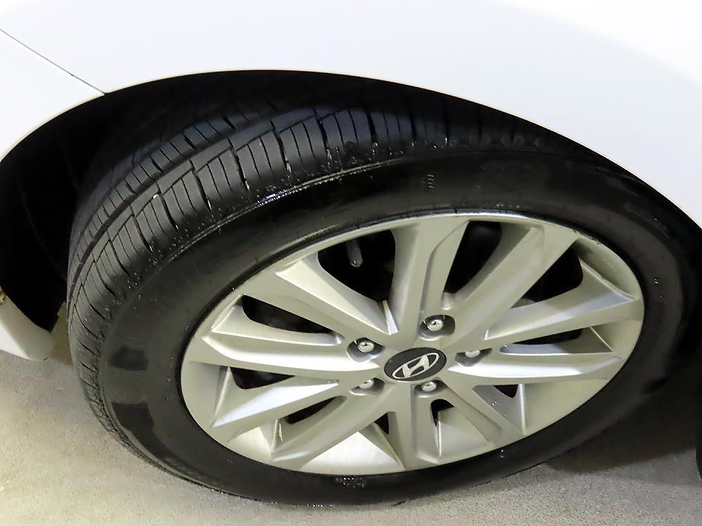 HYUNDAI Avante 2015 Blanco - Importación desde Corea - HF Imports Iquique - Foto 20