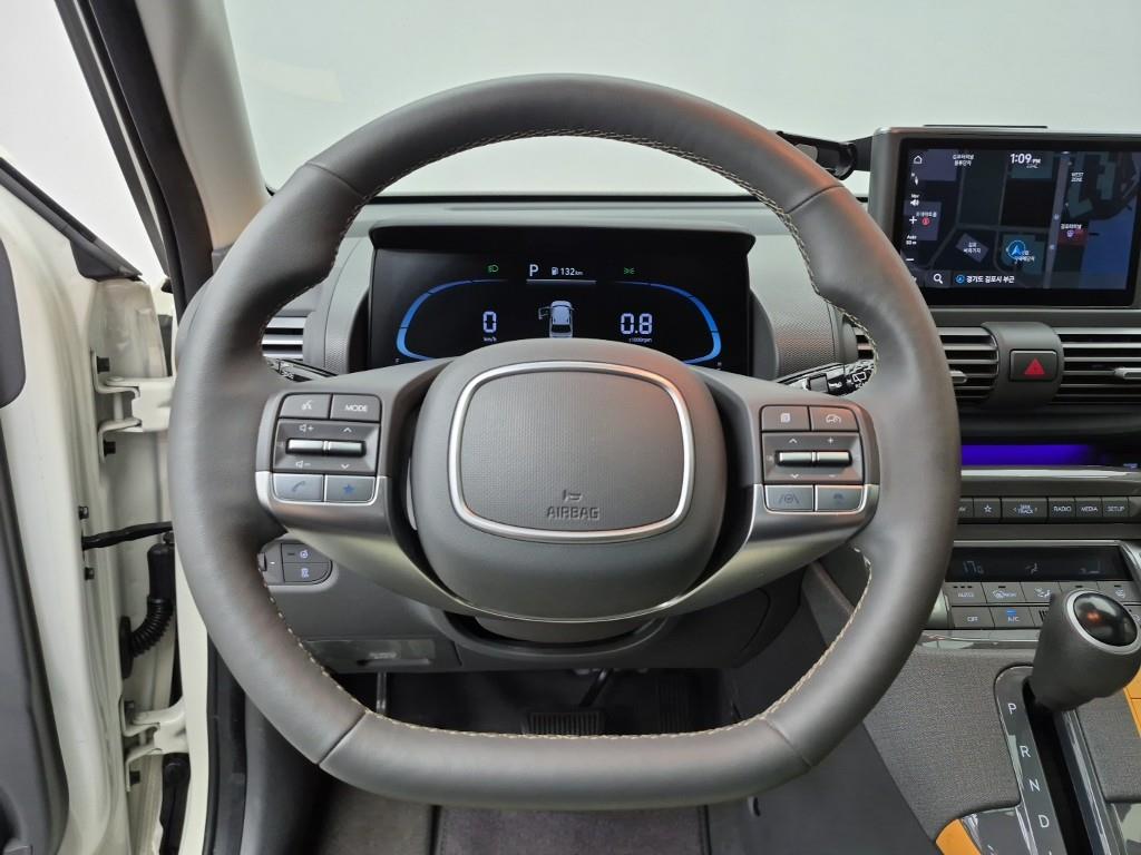 HYUNDAI Casper - Vista 9