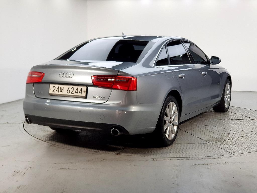 Audi A6 - Vista 4