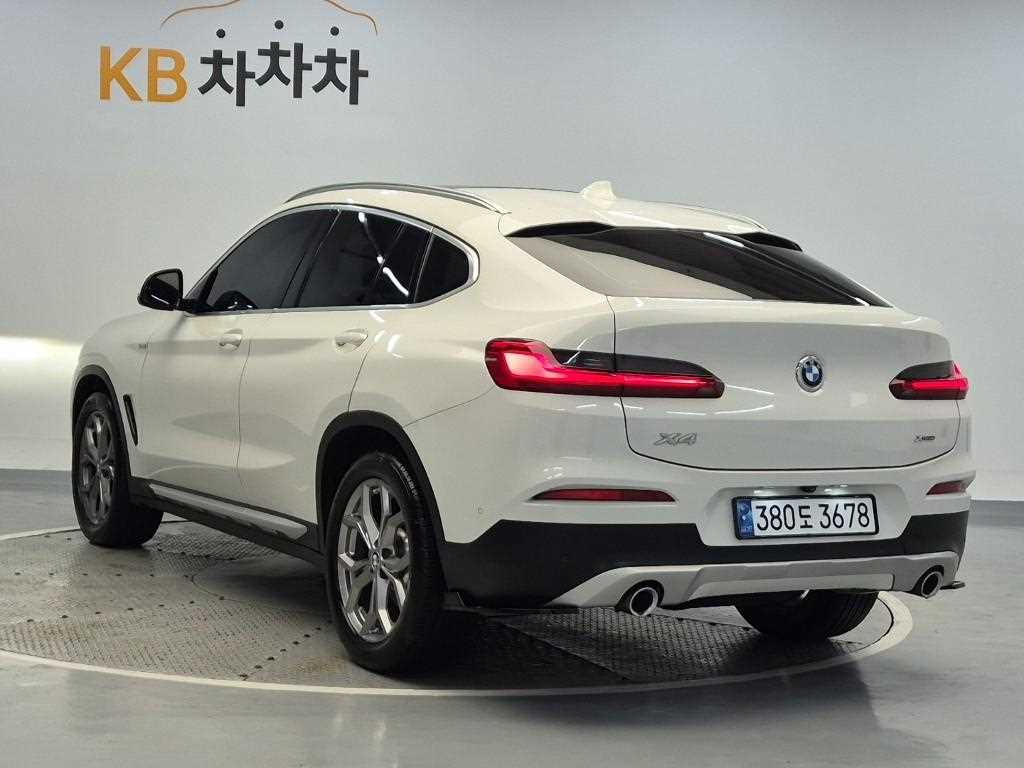 BMW X4 - Vista 2