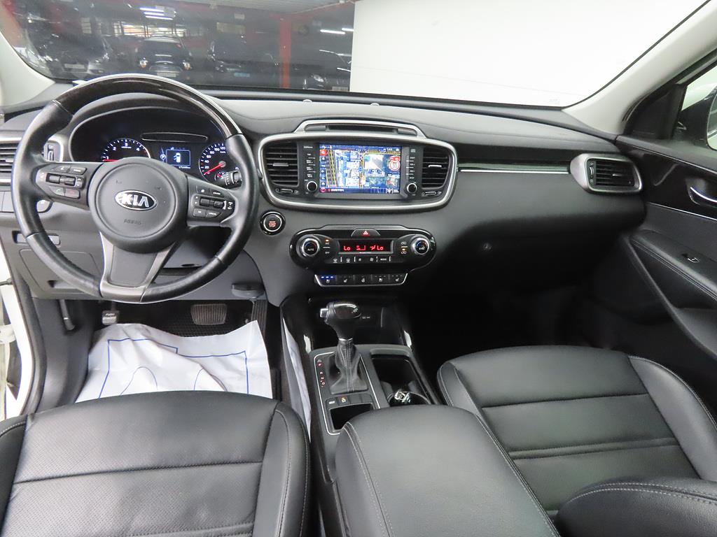 KIA Sorento - Vista 7
