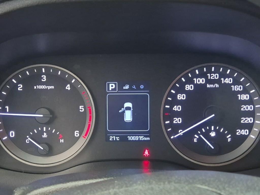 HYUNDAI Tucson - Vista 6