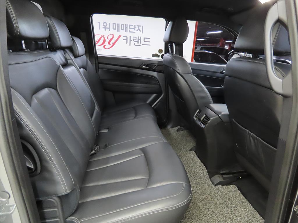 Ssangyong Rexton - Vista 6