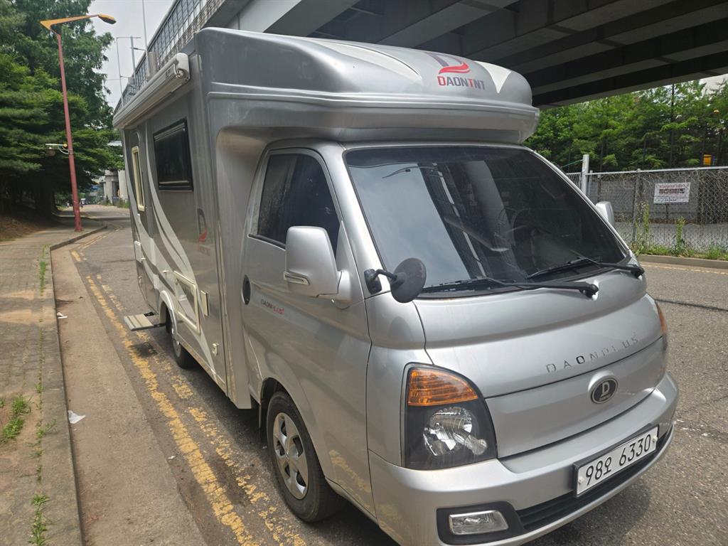 Small Truck (Wan)Camping car - Vista 2
