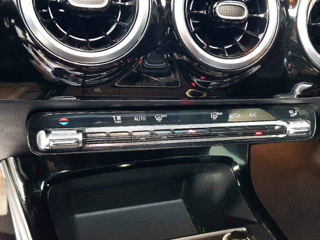 Mercedes Benz A Class - Vista 12