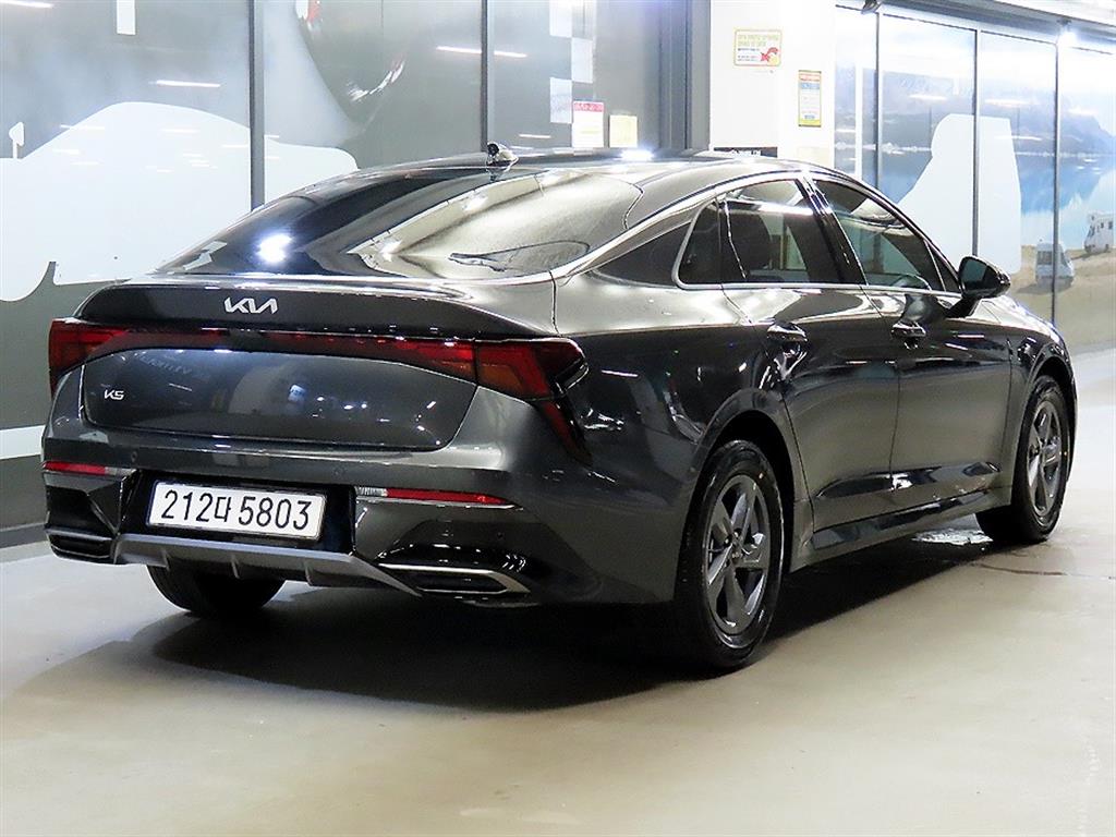 KIA K5 - Vista 4