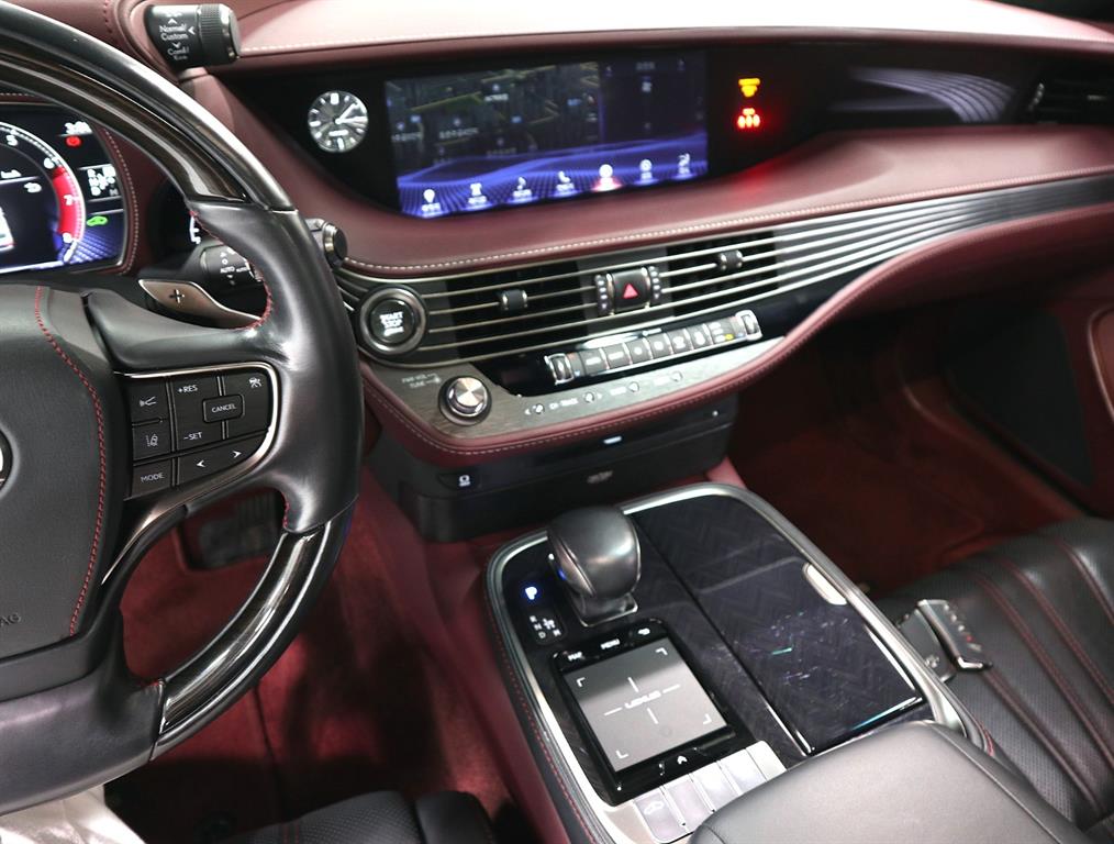 Lexus LS - Vista 11