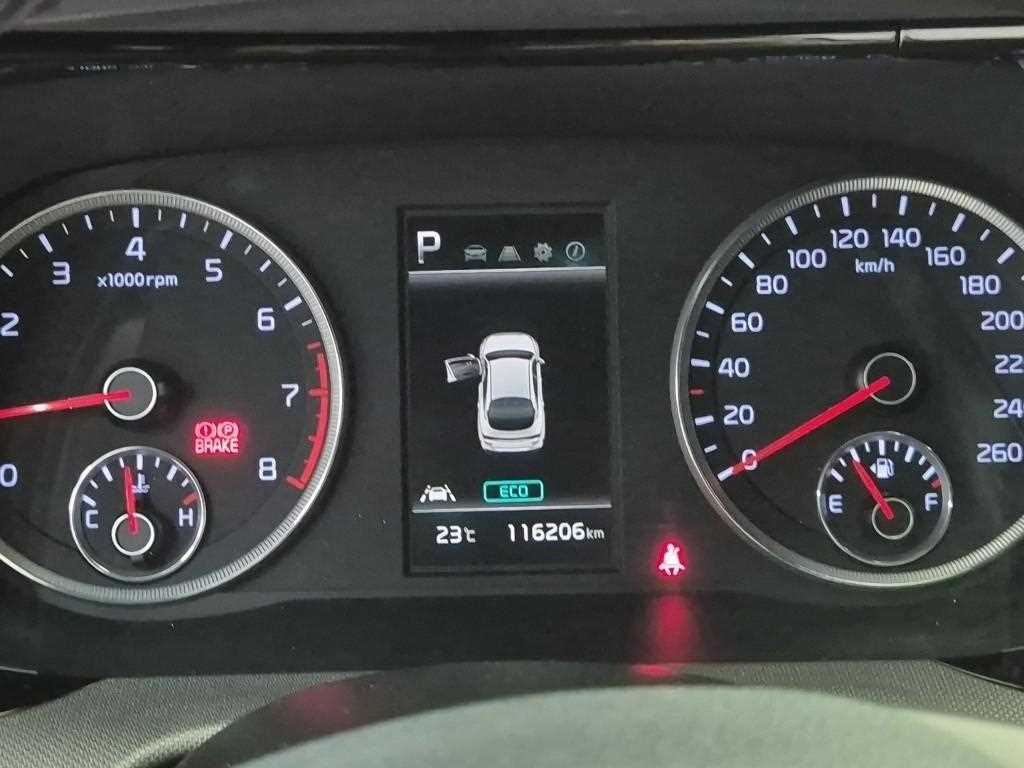 KIA K5 - Vista 6