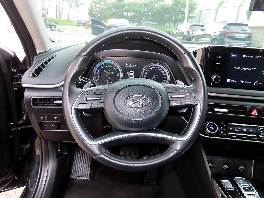 HYUNDAI Sonata - Vista 8