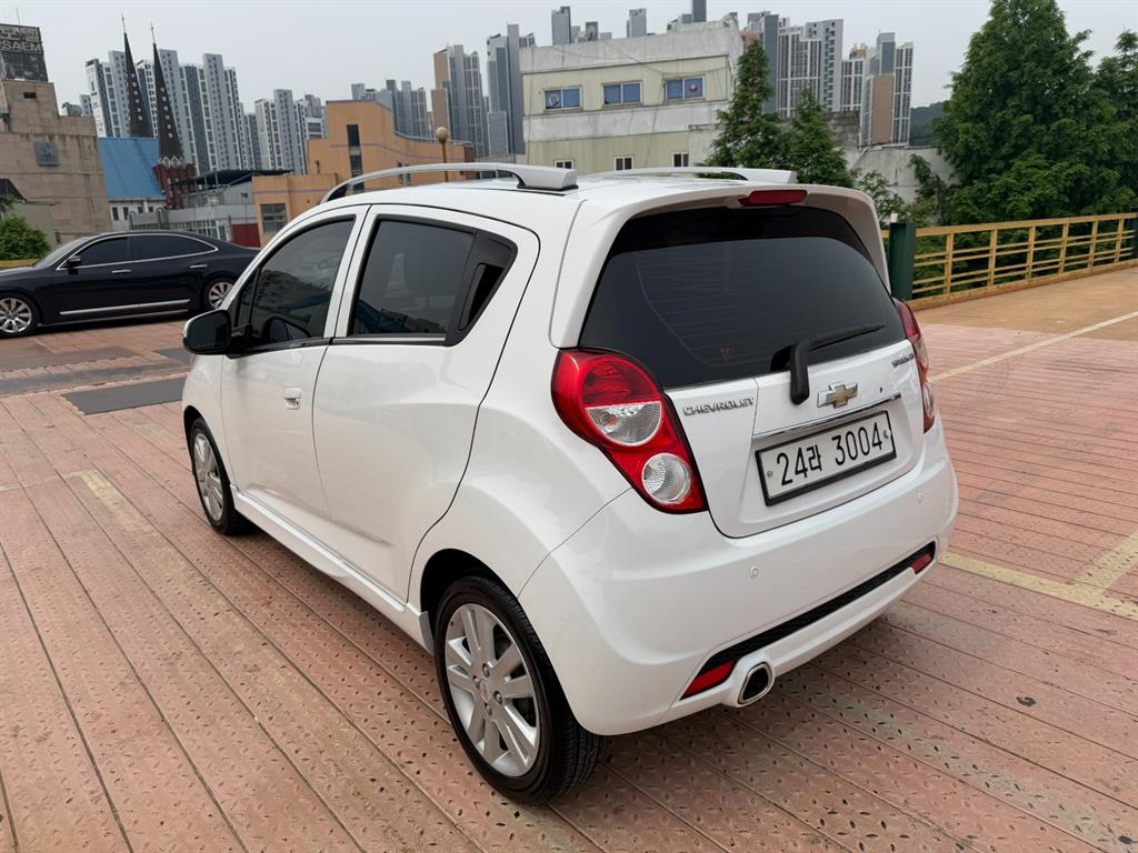 Chevrolet Spark - Vista 2
