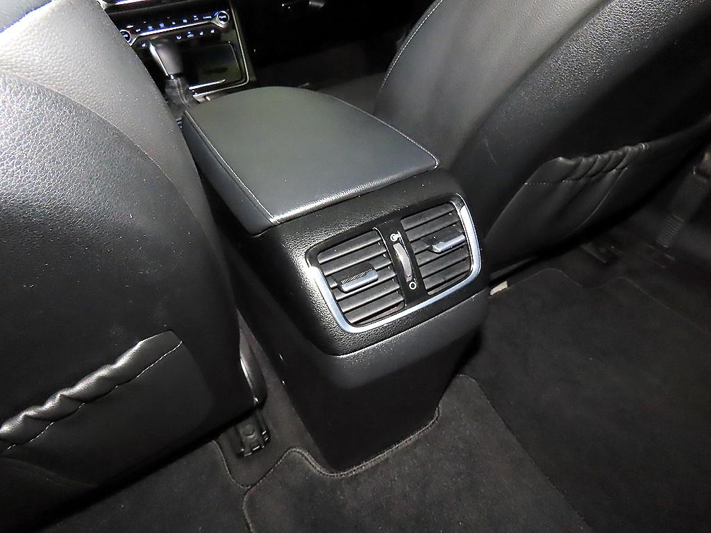 HYUNDAI Grandeur 2018 Azul - Importación desde Corea - HF Imports Iquique - Foto 18