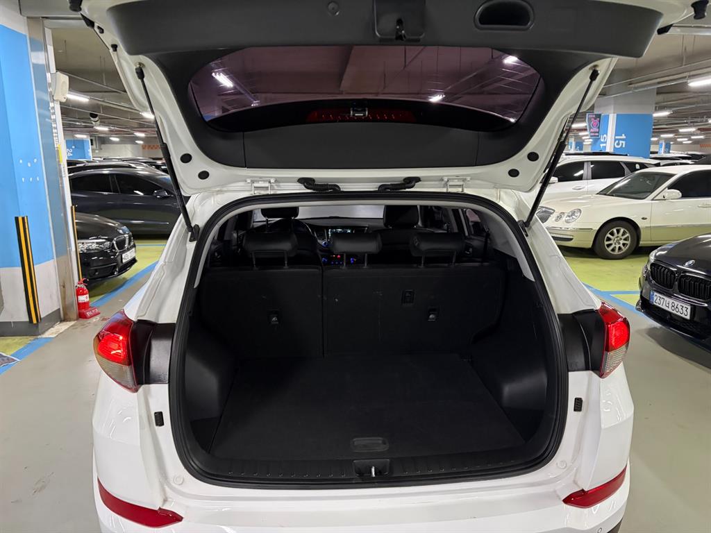 HYUNDAI Tucson - Vista 6