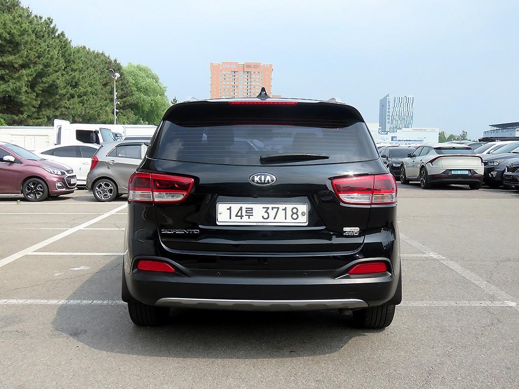KIA Sorento - Vista 3