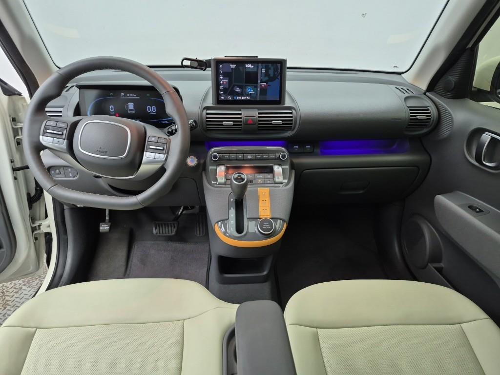 HYUNDAI Casper - Vista 5