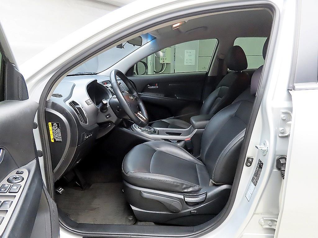 KIA Sportage - Vista 5