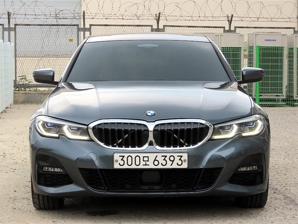 BMW 3 series 2020 Gris - Importación desde Corea - HF Imports Iquique - Foto 1