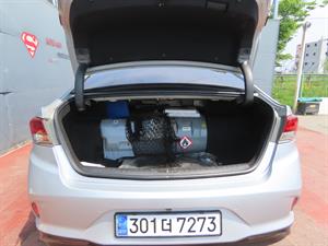 HYUNDAI Sonata - Vista 10