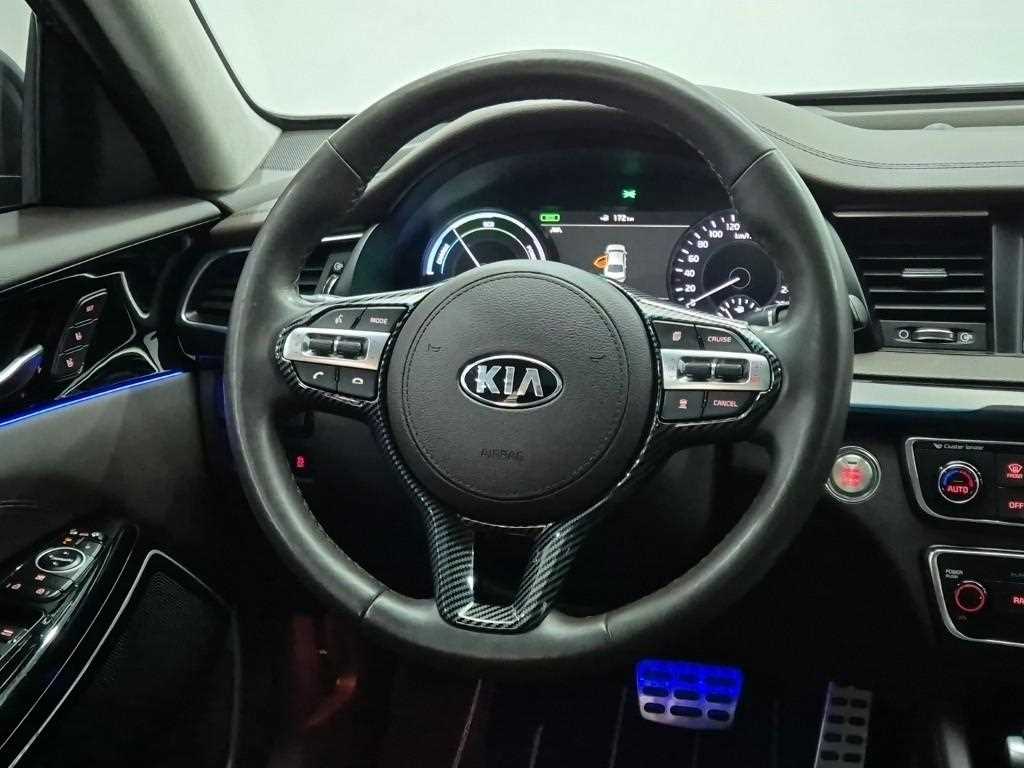 KIA K7 - Vista 9