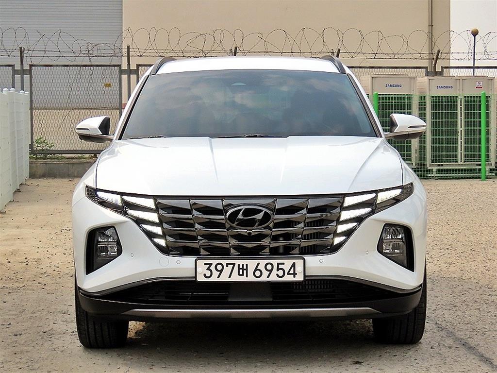 HYUNDAI Tucson 2023 Blanco - Importación desde Corea - HF Imports Iquique - Foto 1