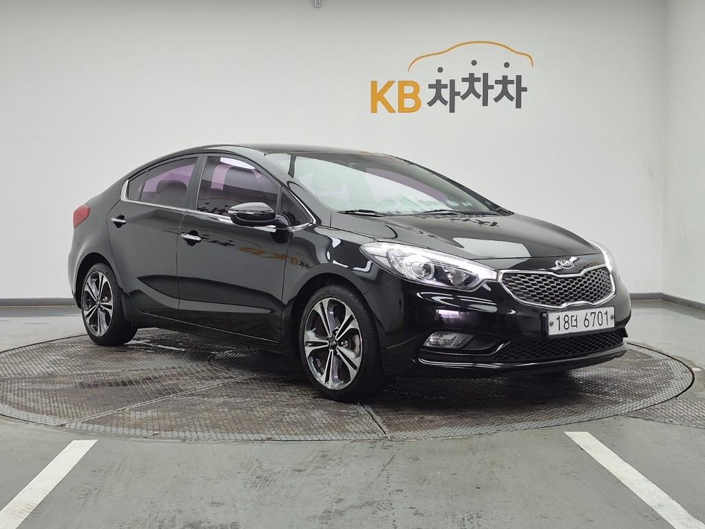 KIA K3 - Vista 2