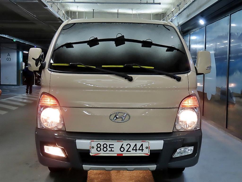 Small Truck Cargo (small) - Vista 2